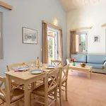 Nafsika House Villa *